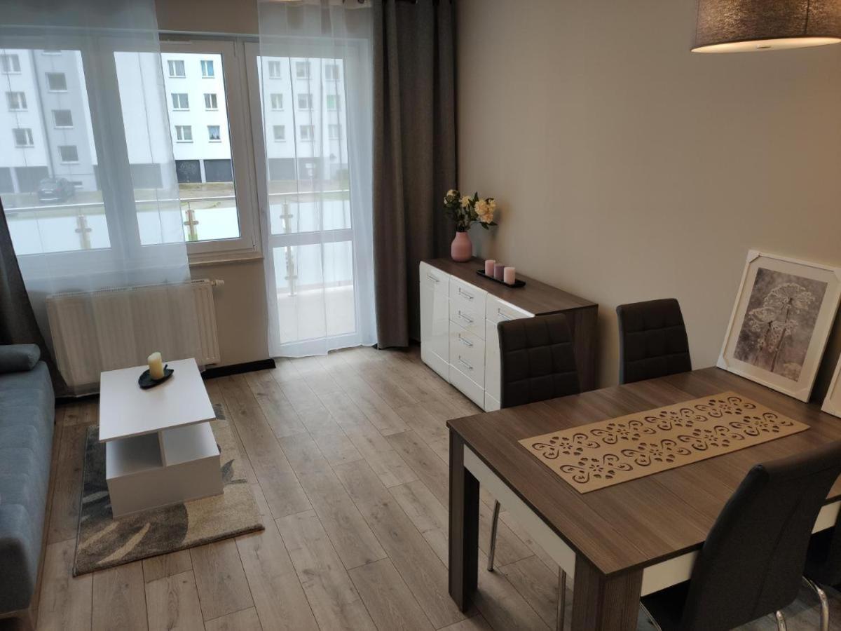 Apartament Piastowski Świebodzice Exterior foto